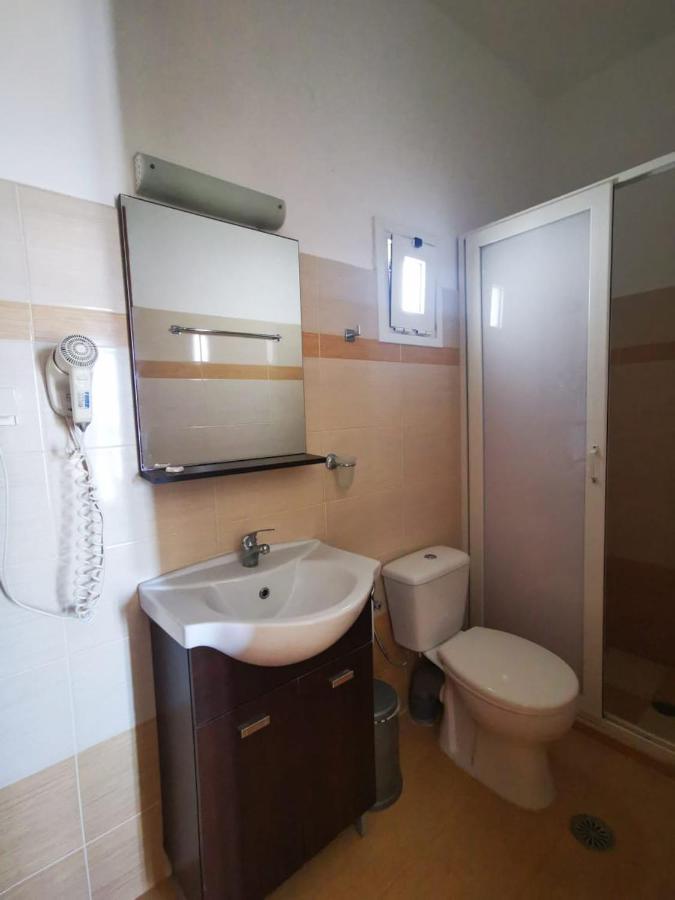 Nikos Hotel Diafánion Eksteriør billede